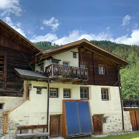 Rustico Maiensaess Puetschai Holiday home *