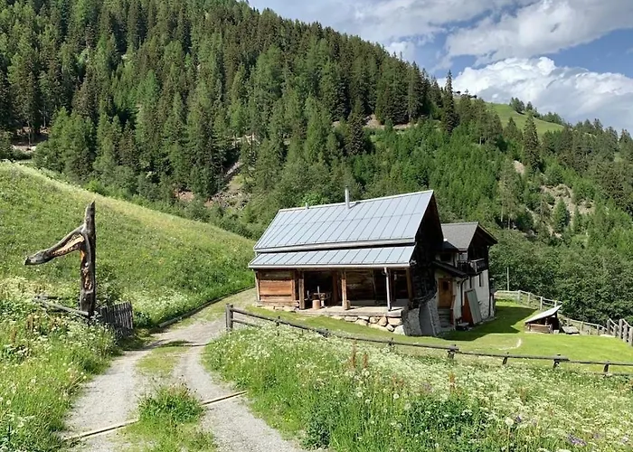 Дом отдыха Rustico Maiensaess Puetschai Санта-Мария-Валь-Мюстаир