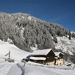 Rustico Maiensaess Puetschai