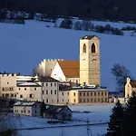 Ferienhaus Rustico Maiensaess Puetschai *