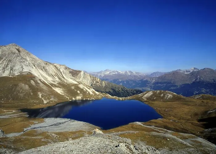 Casa de Férias Rustico Maiensaess Puetschai Santa Maria Val Muestair