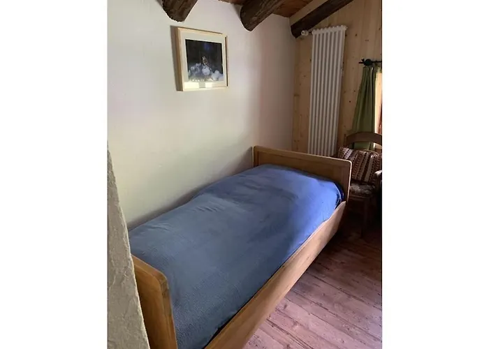 Rustico Maiensaess Puetschai Vakantiehuis *